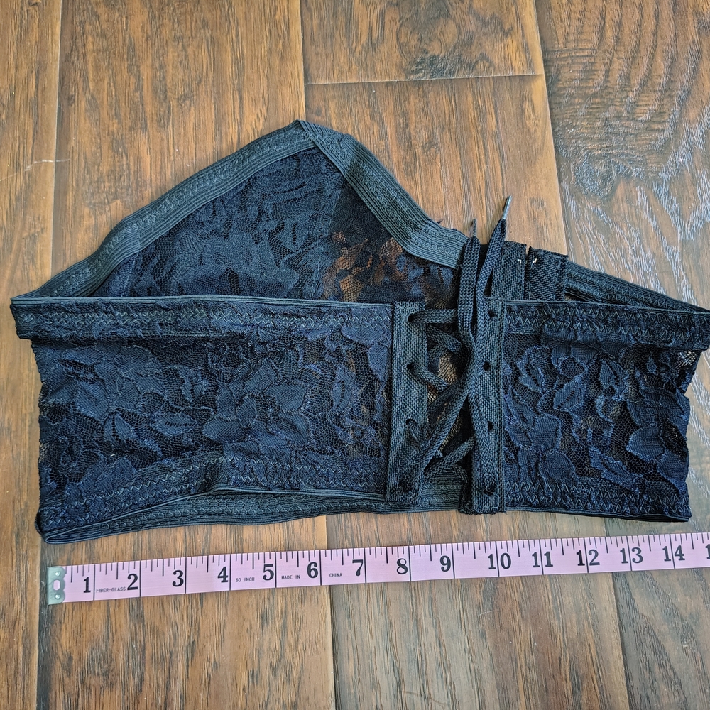 Lace waist handgun holster - Picture 2 of 5